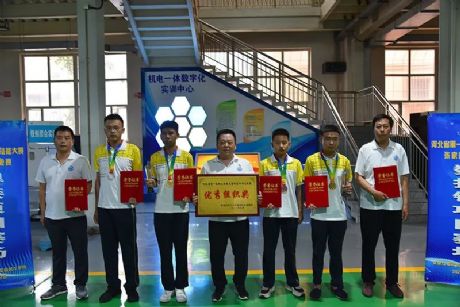 学校成功举行河北省第一届职业技能大赛张家口市选拔赛――焊接、数控铣项目比赛并取得优异成绩_by:nzcms